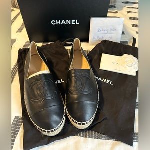 New Chanel CC Logo Espadrilles Black